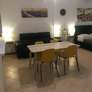 Appartamento Don Abbondio, Verona